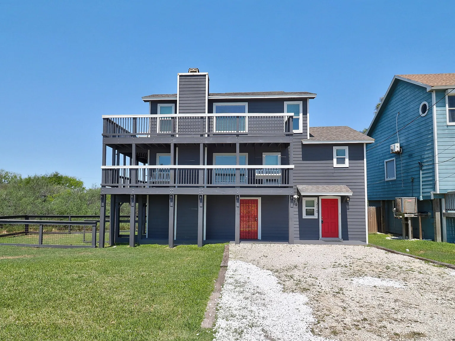 2 bed, 1550 sqft, $2,350 — Photo 1
