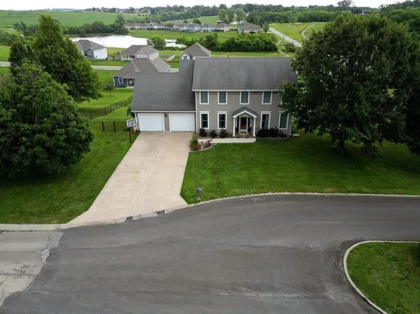 1502 Brookdale Dr, Atchison, KS 66002