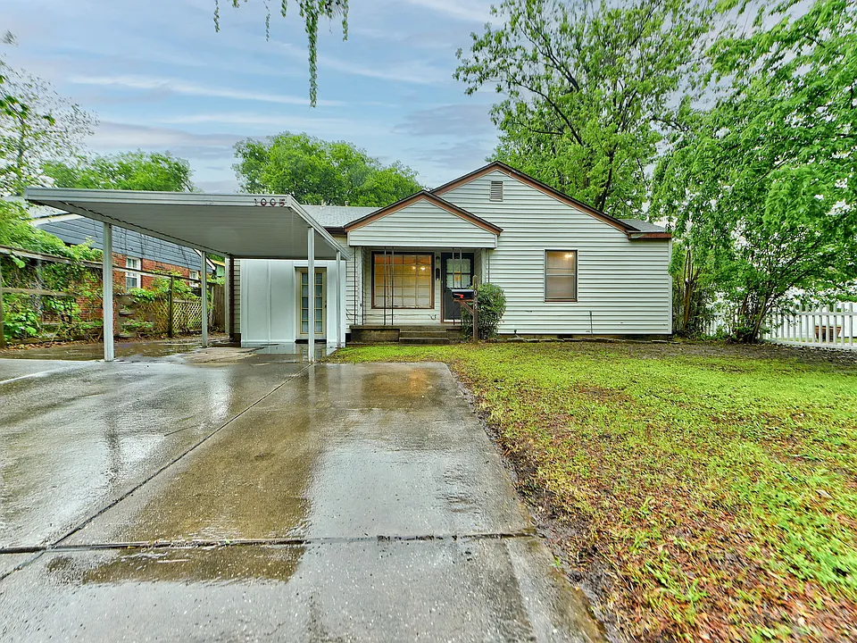 1005 W Eufaula St