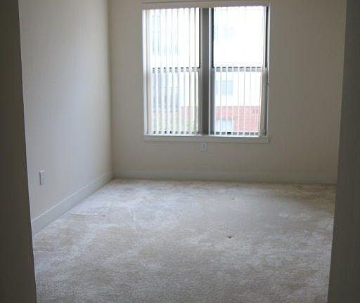 3rd image of 1800 Wilson Blvd Unit 215