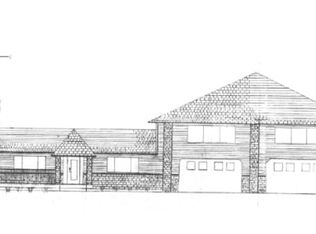 18100 S Elida Rd, Oregon City, OR 97045