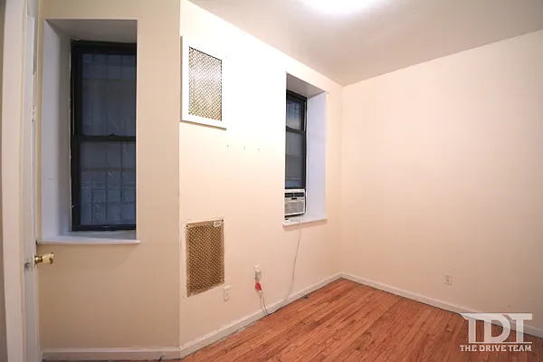 Rented by J Misrahi Realty Corp | media 28