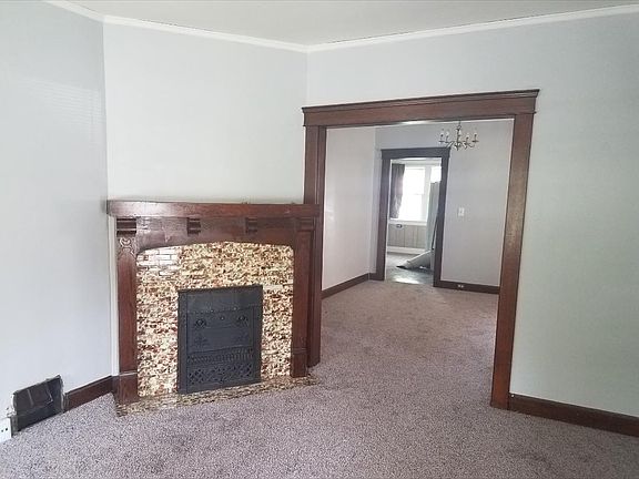 2nd image of 1463 Orchard Grove Ave #1463