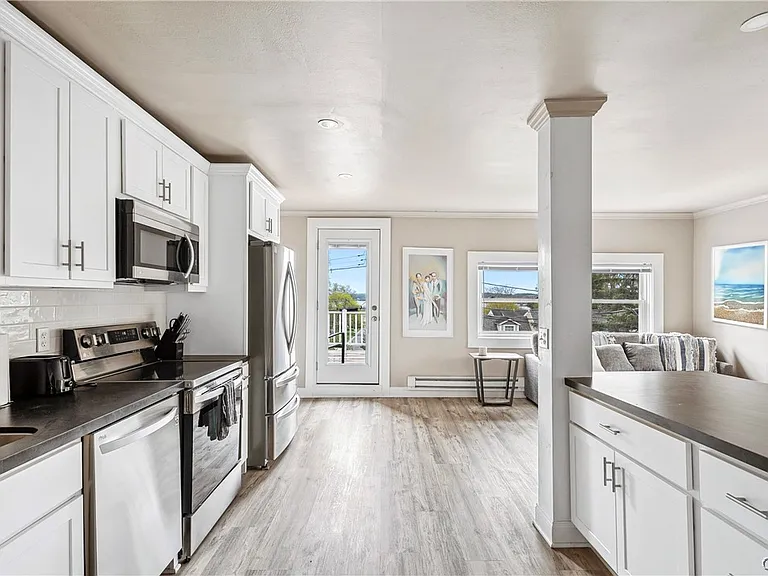 40 Lakeview Cir #1 — Photo 5