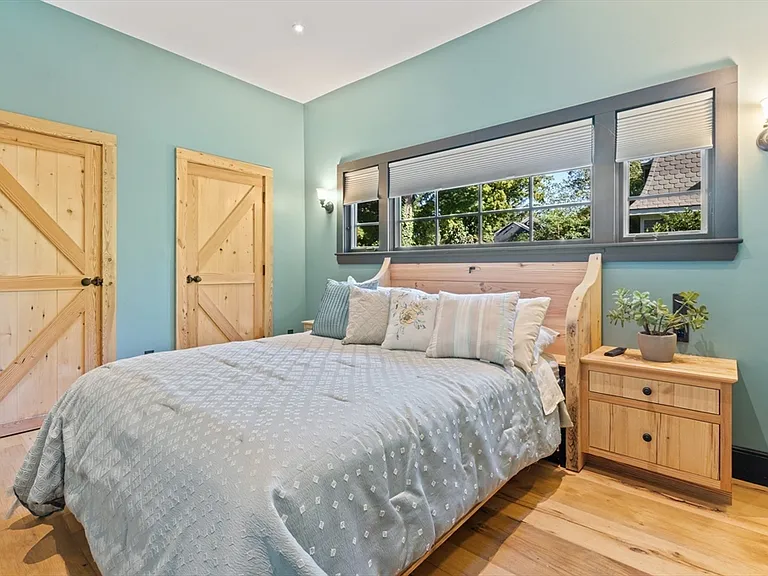 7R Brewer St #7R — Photo 10