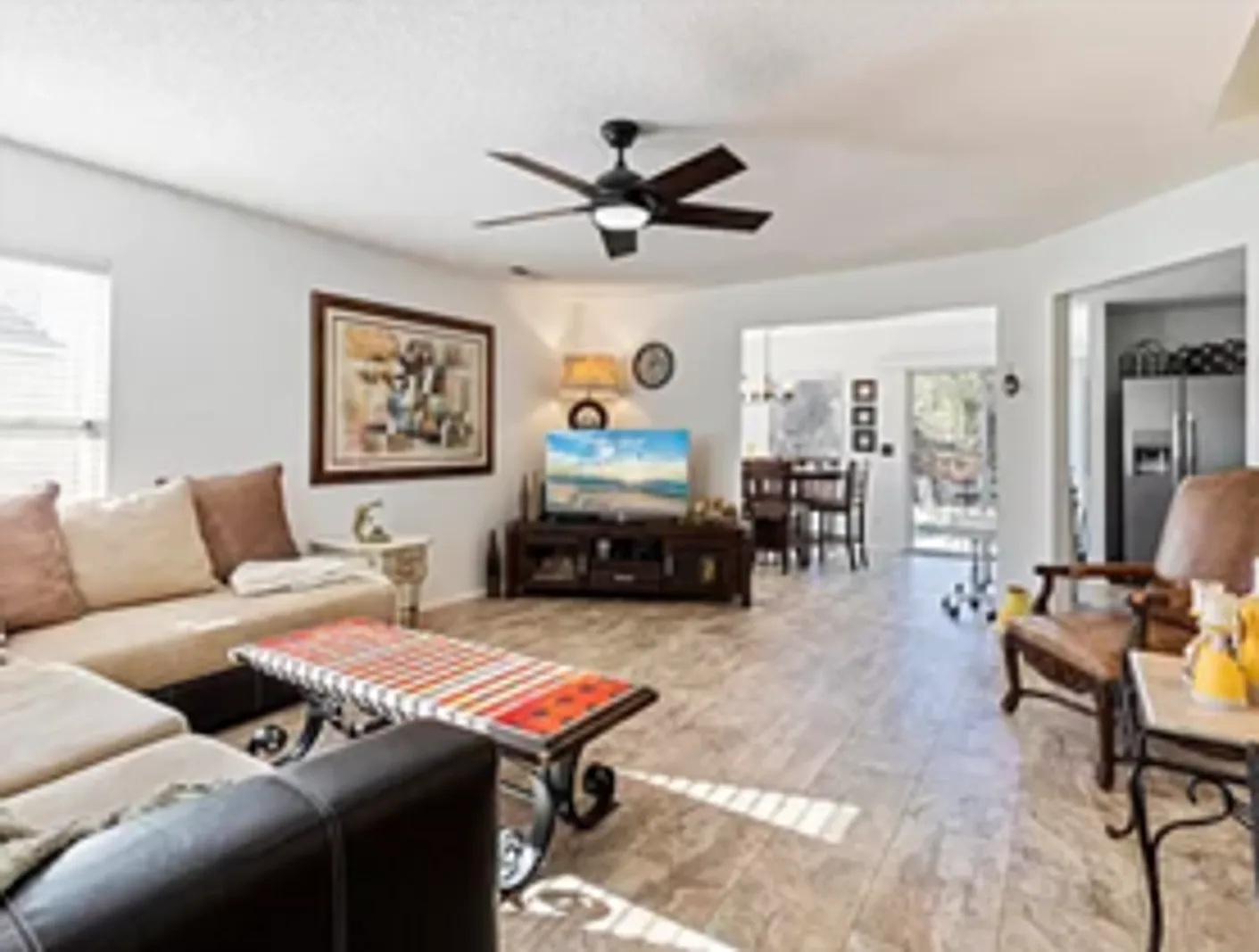 4 Bed 3 Bath home in Bellgrove Community — Photo 3
