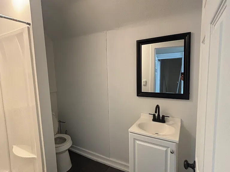 111 Sweet St NE #2 — Photo 10