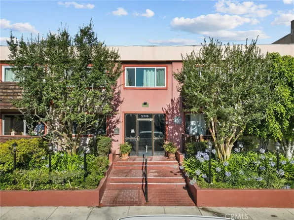 5349 Newcastle Ave APT 22, Encino, CA 91316