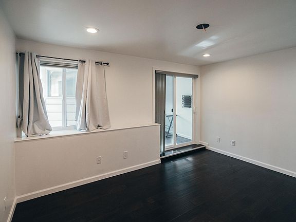 3rd image of 1835 26th Ave