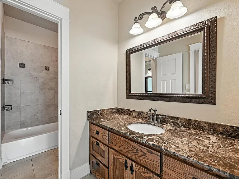 5535 Willis Ave — Photo 10