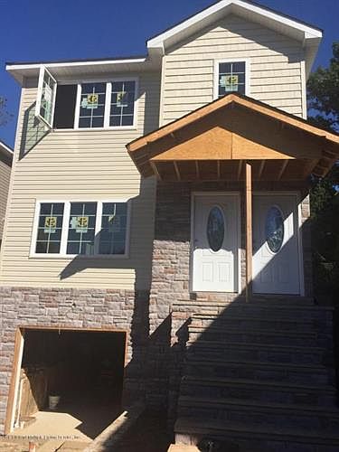 2nd image of 29 Elm St