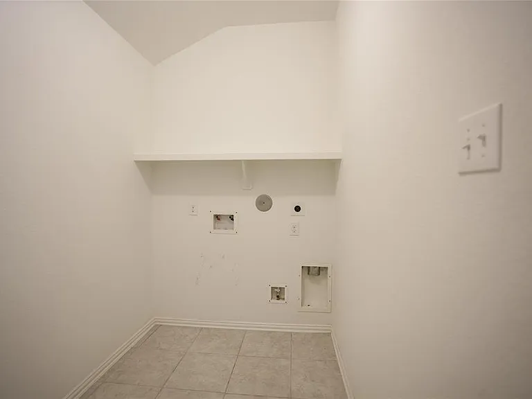 16131 Sommerall Creek Ln — Photo 33