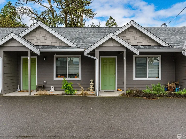 15001 Woodbrook Dr SW — Photo 3
