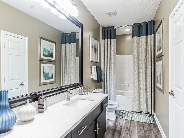 Reserve at Lenox Park — Photo 24