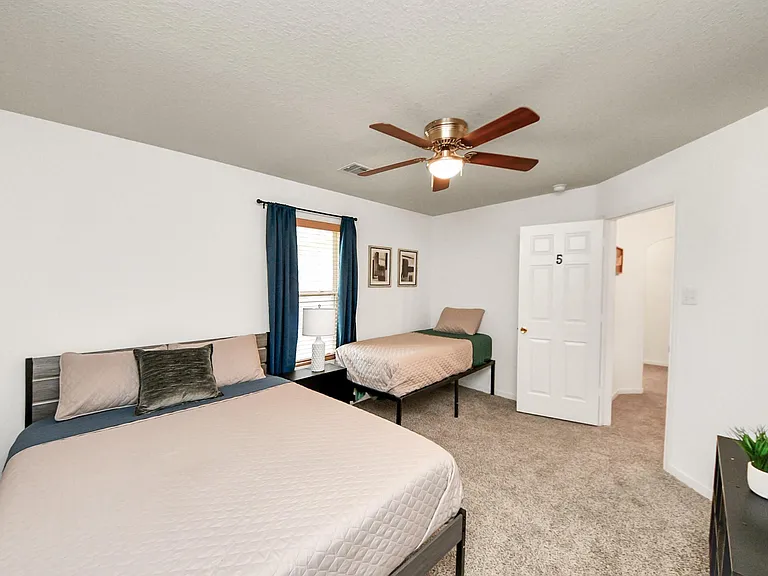 11754 Green Coral Dr — Photo 31