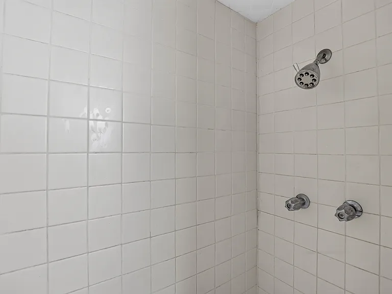 1024 Washington St — Photo 24