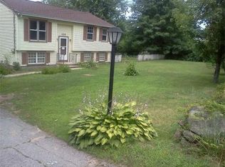 330 N Brookfield Rd, Barre, MA 01005