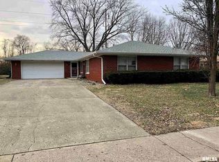 4141 Pickfair Rd, Springfield, IL 62703