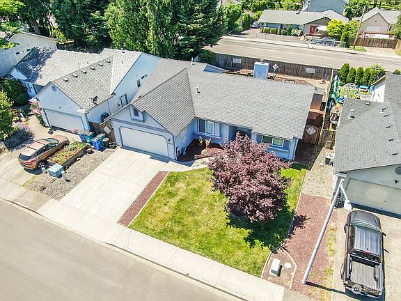 2nd image of 8306 NE 25th Place