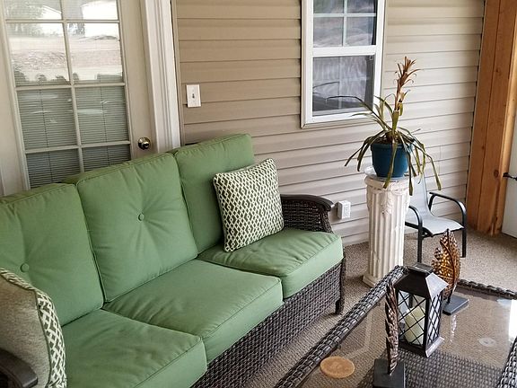 4th image of 265 Lee Road 213