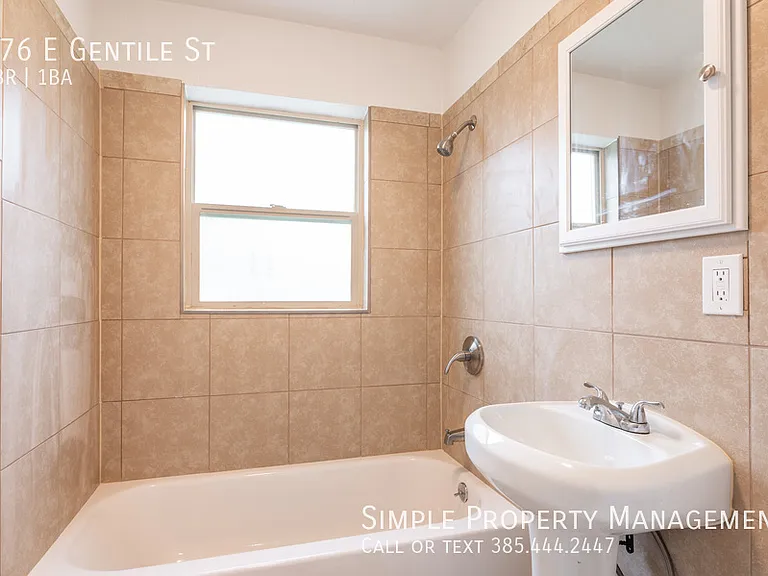 476 E Gentile St — Photo 14