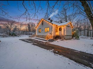 6226 W Maple Ave, Geneva, OH 44041