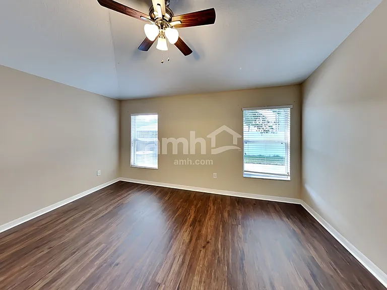 10047 Perthshire Cir — Photo 9
