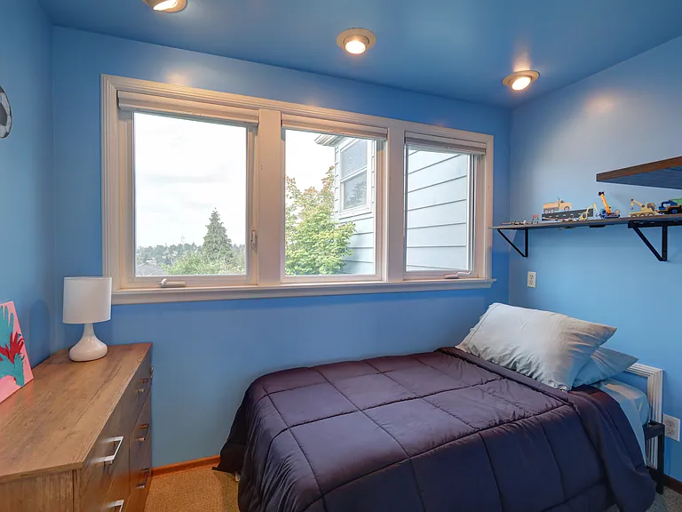 5822 Ann Arbor Ave NE — Photo 16