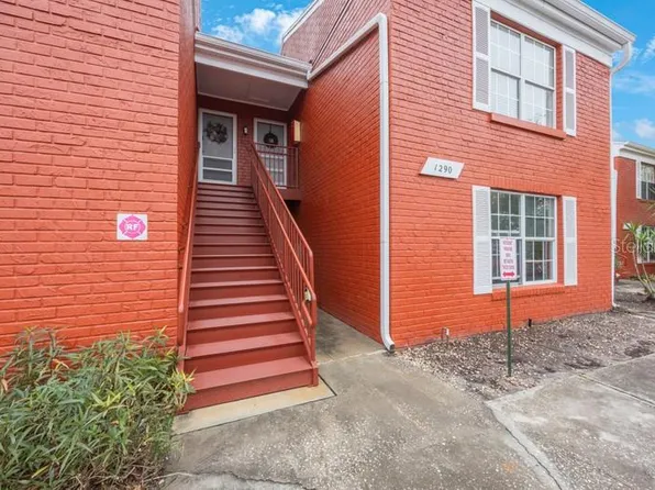 1290 83rd Ave N APT D, Saint Petersburg, FL 33702