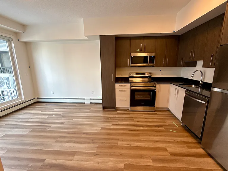 1400 27th St SW — Photo 96