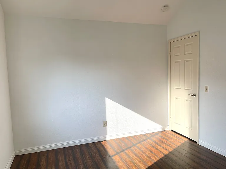 2985 Amber Dr — Photo 45