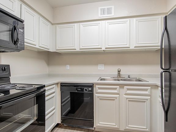 3rd image of 5037 S Mill Ave #2