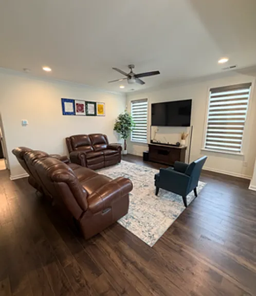 15217 Shallow Ridge Rd — Photo 2