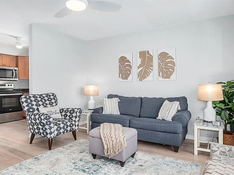 7151 Sunset Way #10 — Photo 8