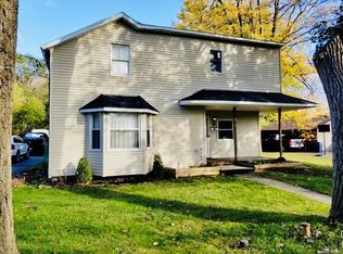 88 Center St, Lockport, NY 14094