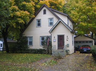319 Edgemoor Ave, Kalamazoo, MI 49001