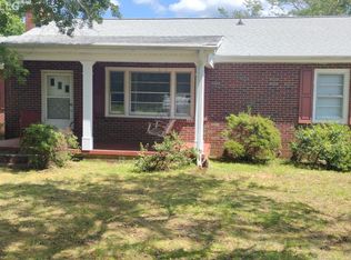 1728 Jonesville Rd, Simpsonville, SC 29681