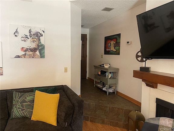 4th image of 941 W Carson St APT 224
