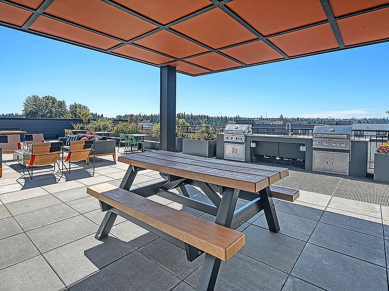 Terrace Station Apartments — Photo 17
