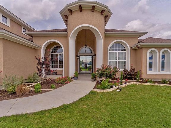 4th image of 110 Jalisco Ct