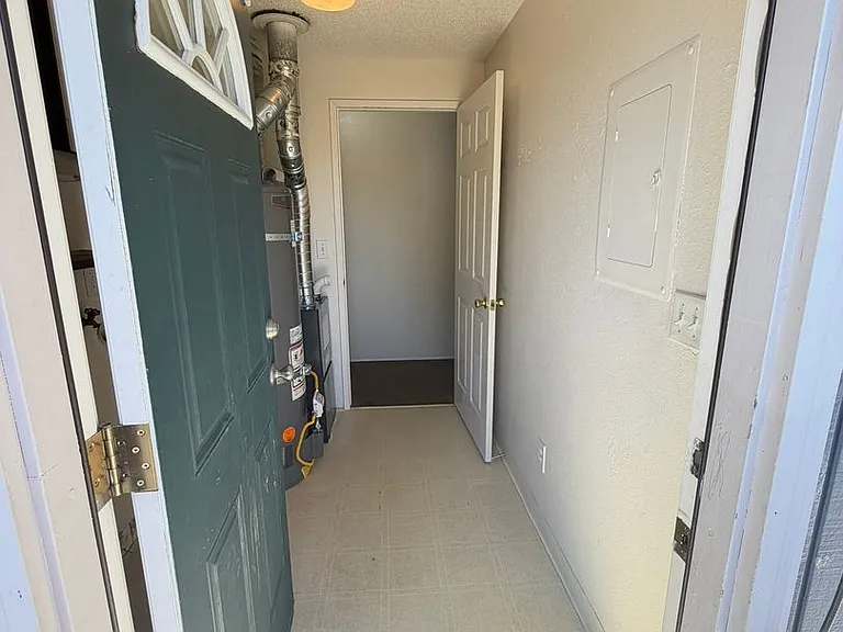 2523 Pine Ln SE — Photo 19