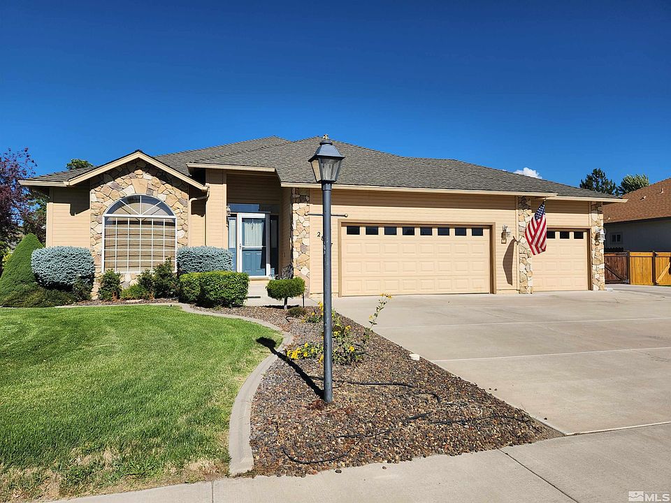 1st image of 2867 San Juan Cir