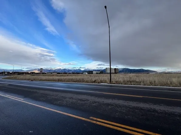 Alaska Frontage Rd, Belgrade, MT 59714