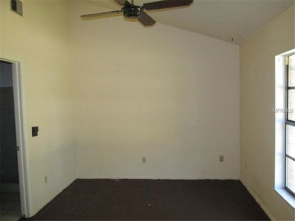 4th image of 205 Cottonwood Dr