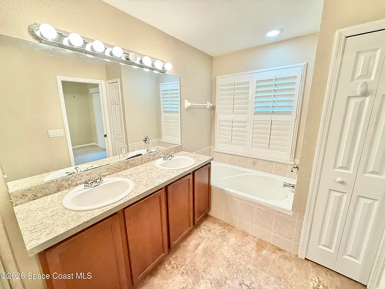7968 Evelyn Ct — Photo 14