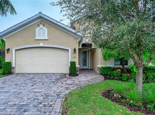 1575 Serrano Cir, Naples, FL 34105