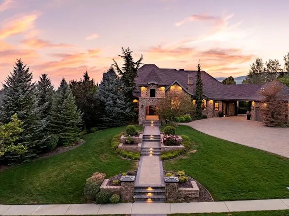 427 N Matterhorn Dr, Alpine, UT 84004