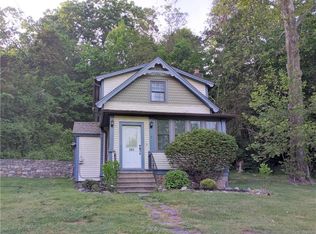 581 Peekskill Hollow Rd, Putnam Valley, NY 10579