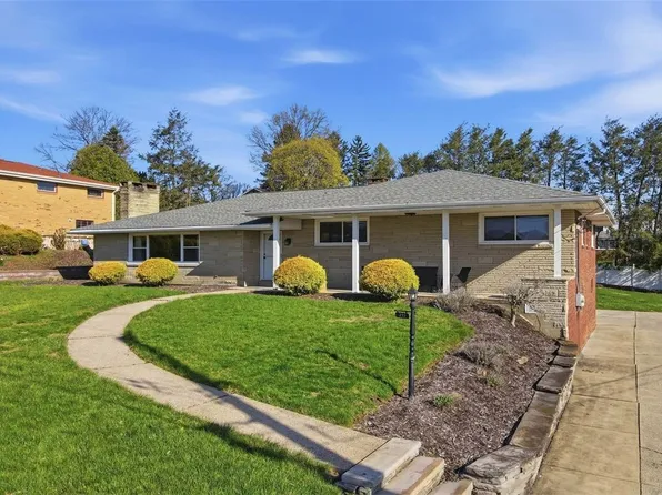 211 Pinecrest Dr, Pittsburgh, PA 15237