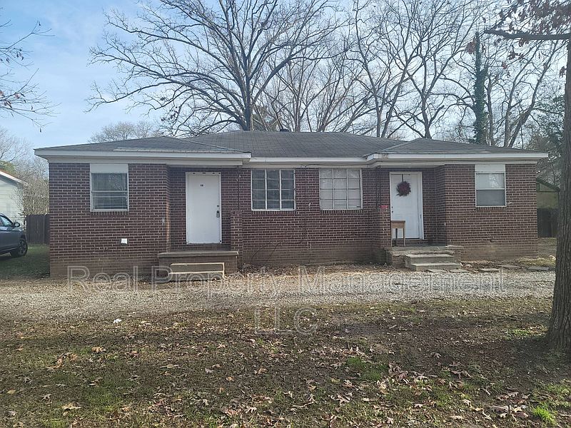 1st image of 1 Twin Springs Dr #A
